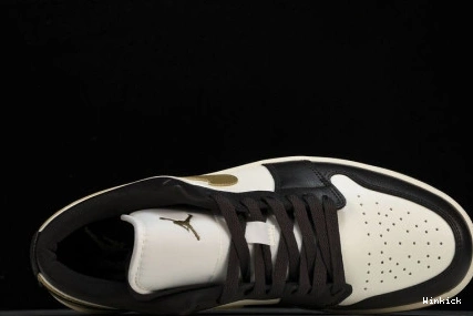 DC0774-200 1 Jordan  Low 0727